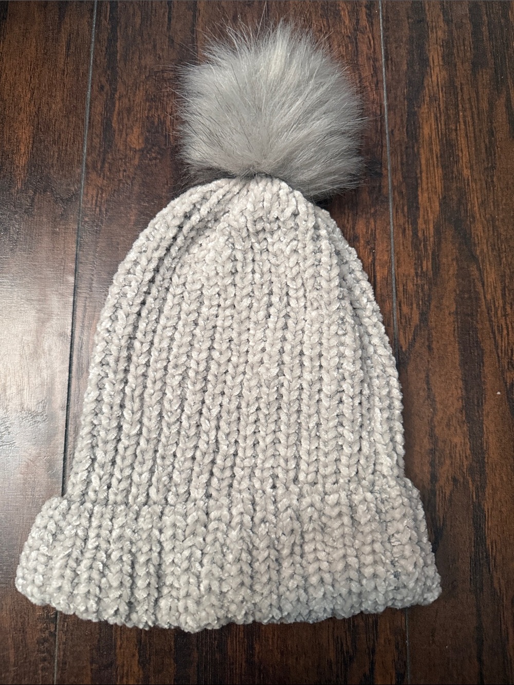 Cozy Chunky Knit Pom Pom Beanie - Light Gray